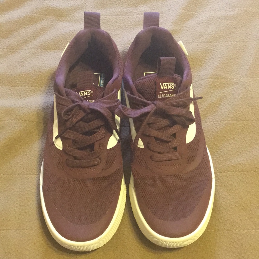Maroon Vans Ultracush lite